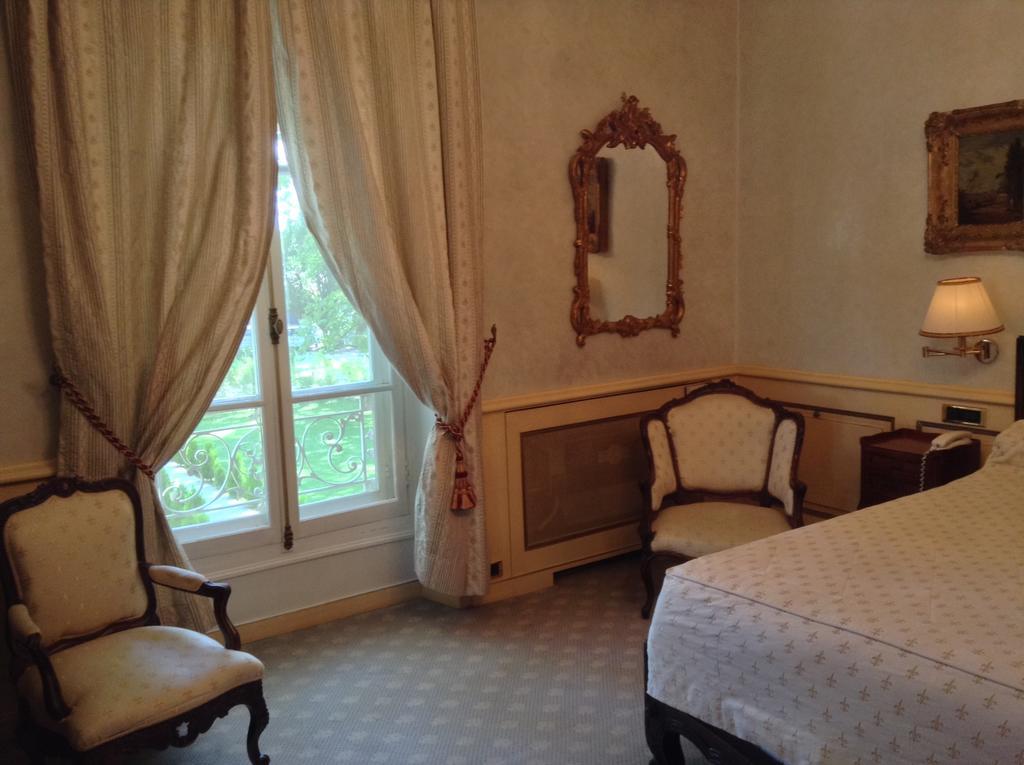 Hostellerie Les Frenes Avignon Buitenkant foto