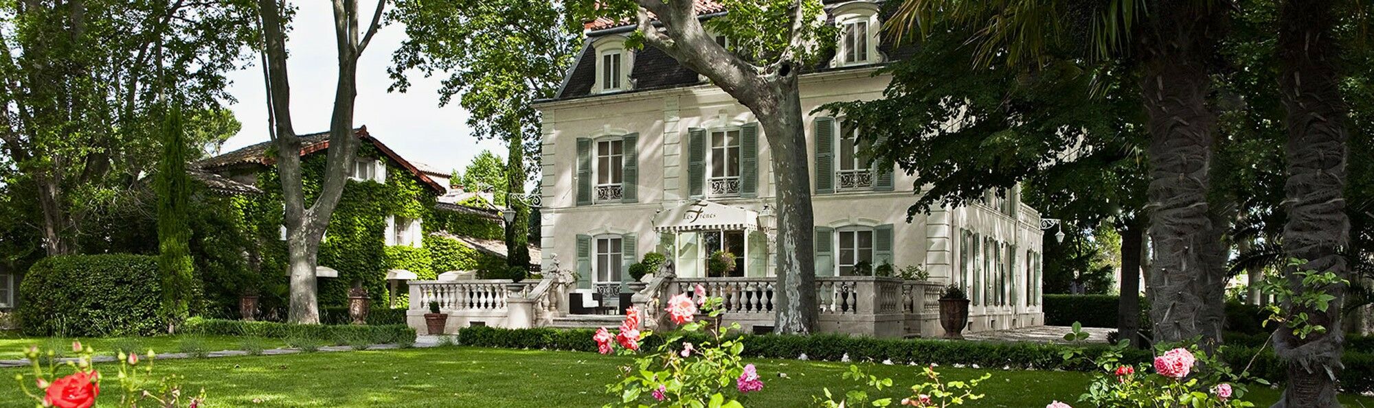 Hostellerie Les Frenes Avignon Buitenkant foto